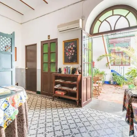 בית אירוח La Casa Del Cura 1935 *